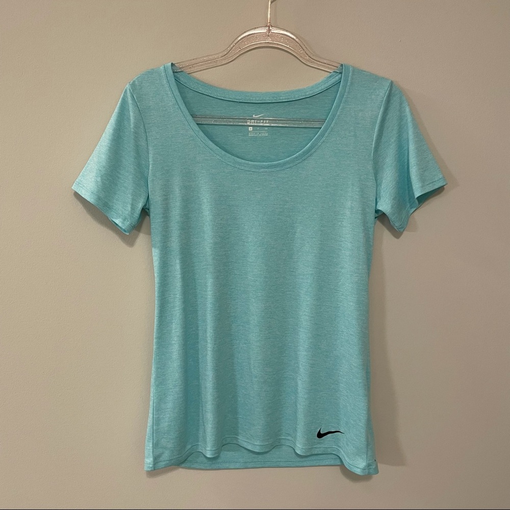 DONATING SOON! Nike Top